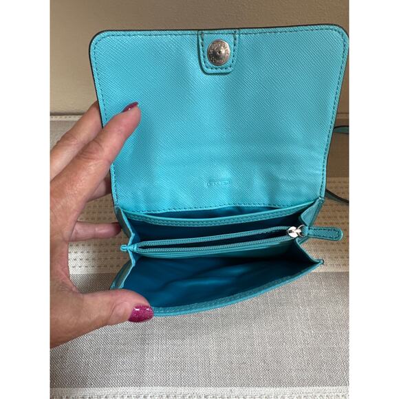 Coach Crossbody Purse Wallet Robin's Egg Blue Leather Excellent Condition - Picture 2 of 4